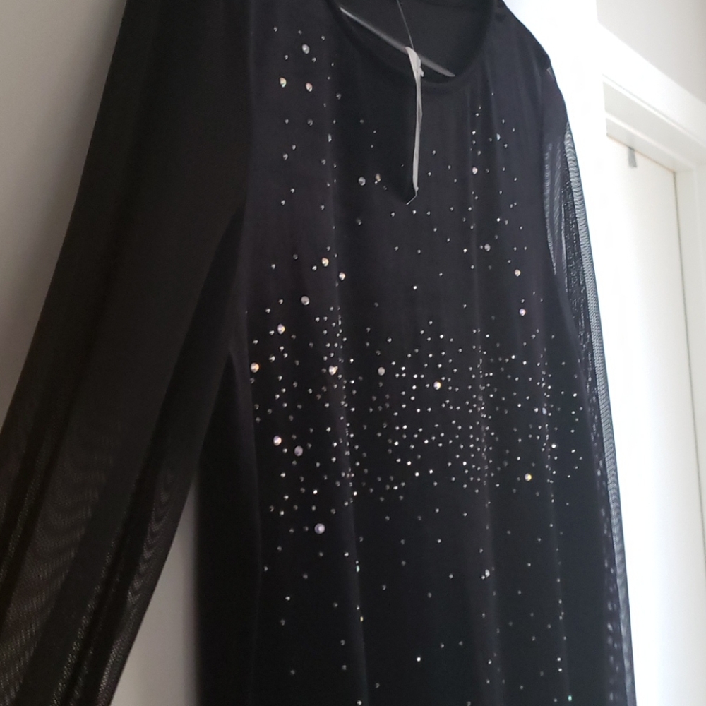 Dress - Picture 3 of 8